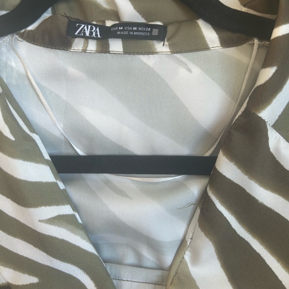 ZARA ANIMAL PRINT SHIRT DRESS- M - Picture 5 of 7